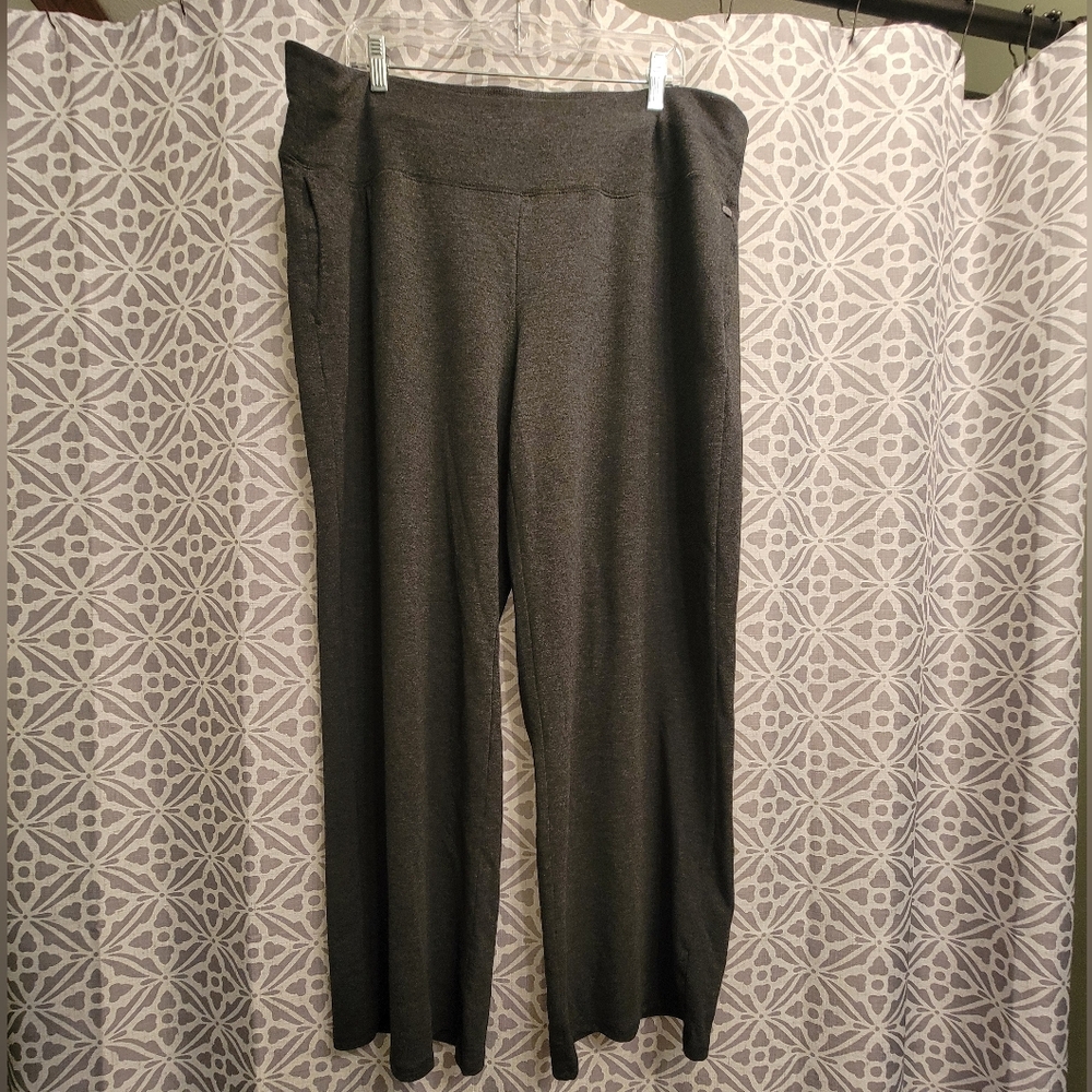 Livi Active Charcoal Wide Leg Pants